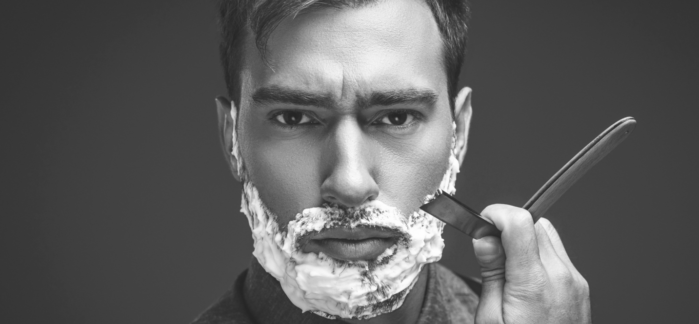 How To Razor How to Use a Cut Throat Razor | Beginners Guide To Straight Razor Shaving
