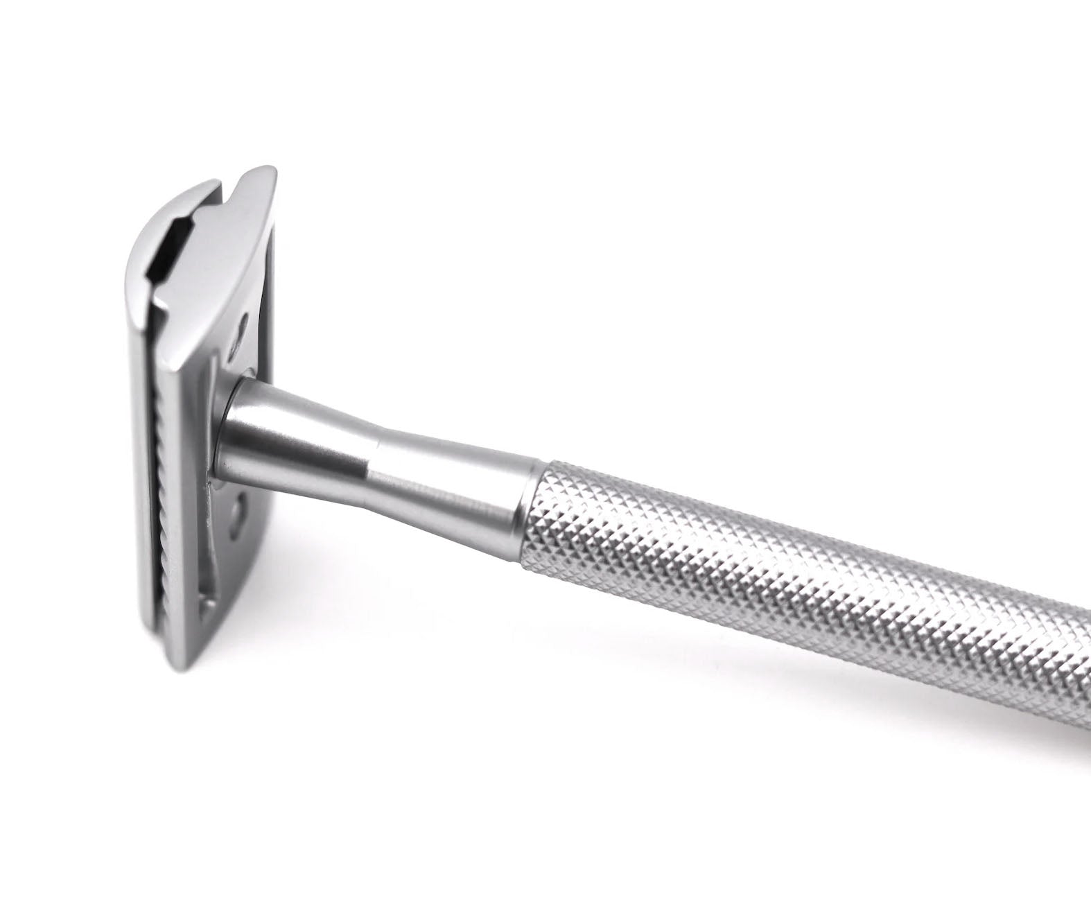 How to Use a Double Edge Razor